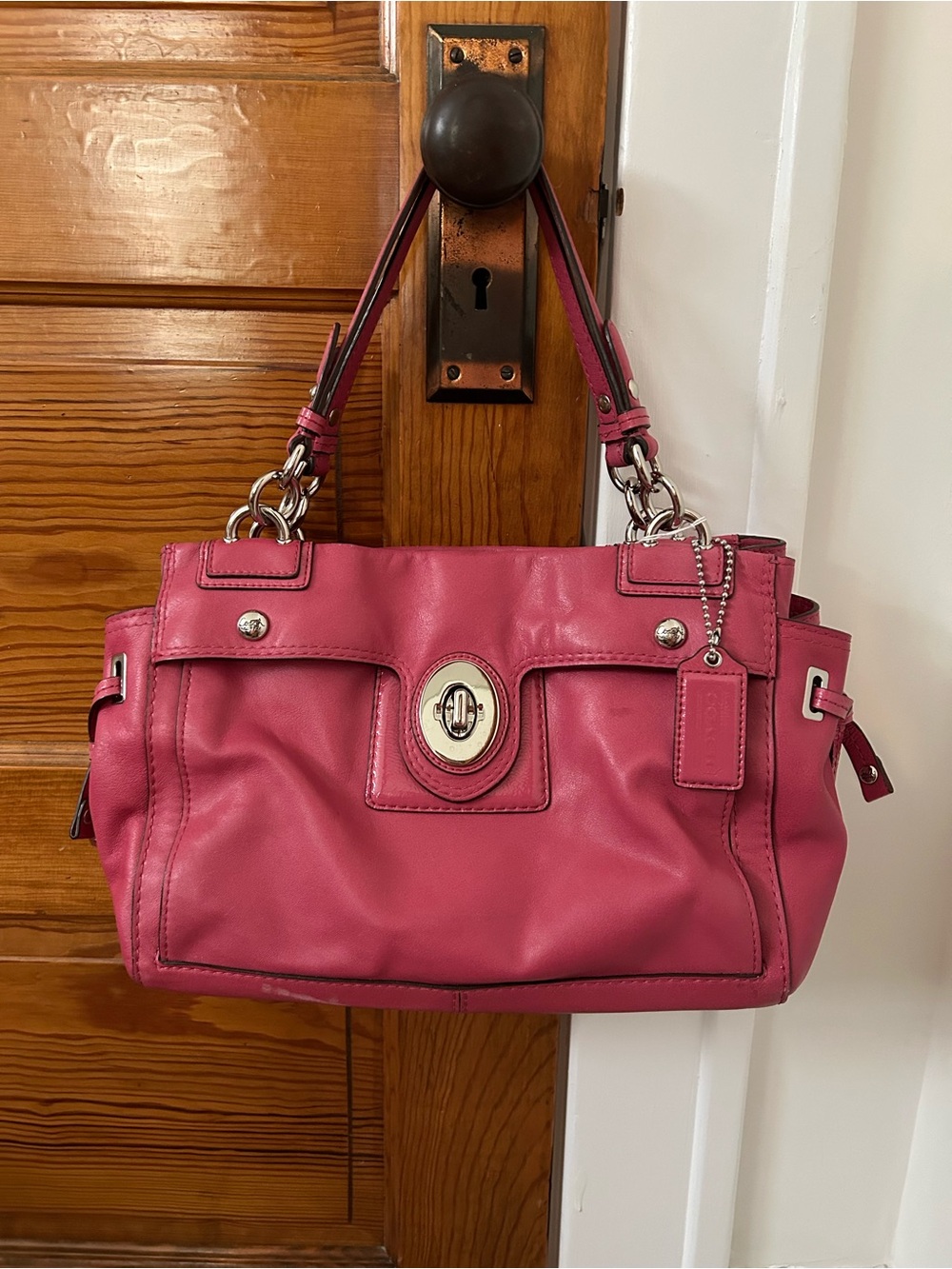 Vintage Coach Peyton Leather Turnlock Carry